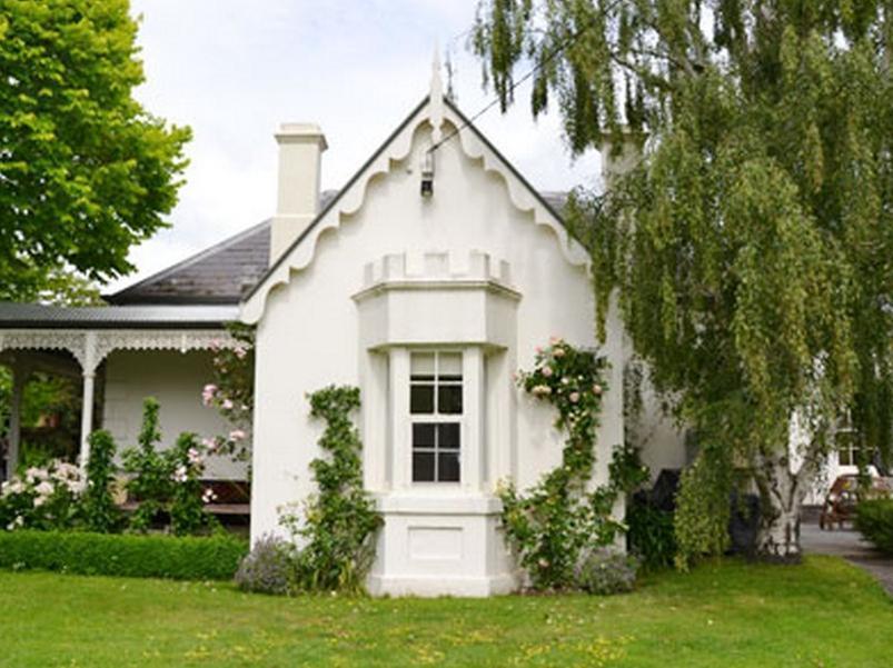 Camellia Cottage Bed & Breakfast Scotsburn Exterior photo